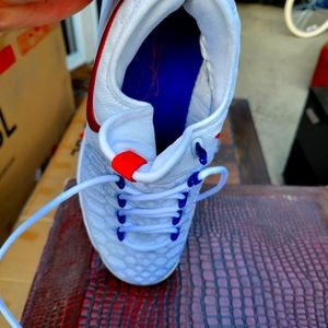 Worn 1 time I. Excellent condition